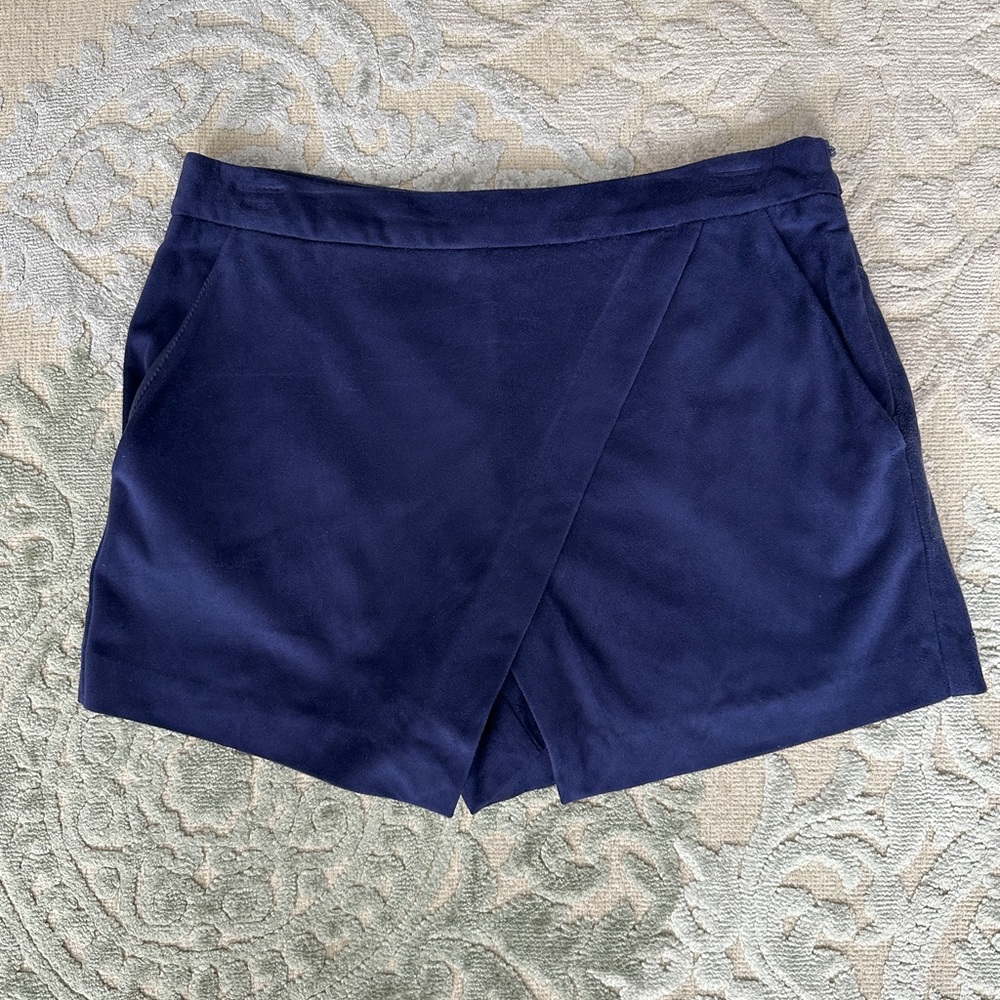La Hearts Blue Skorts with Tailored Design and Smooth Fabric